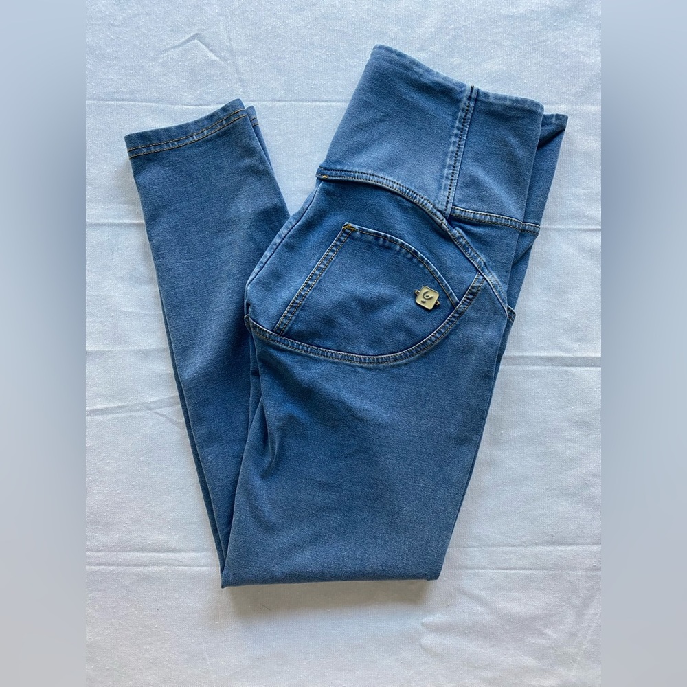 Freddy High Waisted Jeggings